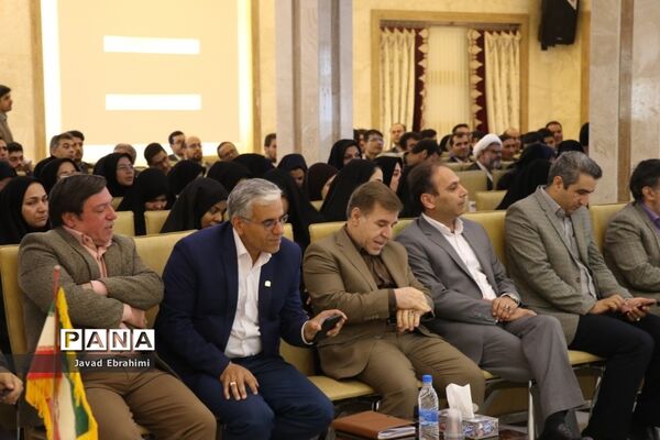 مراسم افتتاحیه دوره توانمندسازی کارشناسان حوزه پرورشی و فرهنگی آموزش و پرورش خراسان رضوی در مشهد