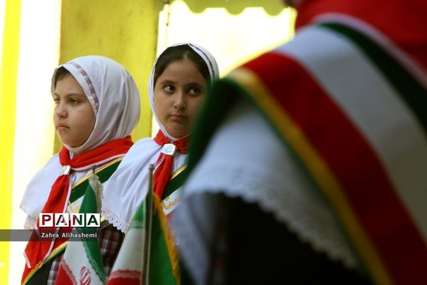 آیین احداث مدرسه خیری به همت خیر نیک اندیش، بتول بختیاری در منطقه 8 آموزش و پرورش