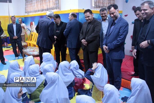 افتتاح دو خانه بازی و نشاط در مدرسه با حضور مدیرکل تربیت بدنی و فعالیت‌های ورزشی وزارت آموزش و پرورش