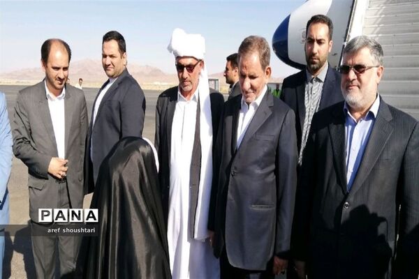 سفر اسحاق جهانگیری به همراه وزرا و مدیران دستگاه اجرایی کشوری و لشکری به خراسان جنوبی