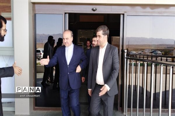 سفر اسحاق جهانگیری به همراه وزرا و مدیران دستگاه اجرایی کشوری و لشکری به خراسان جنوبی