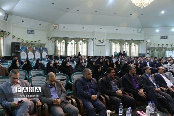 گردهمایی روسای ادارات و کارشناسان فرهنگی و هنری  اردوگاه‌ها و فضا‌های پرورشی ادارت‌کل سراسر کشور در مشهد