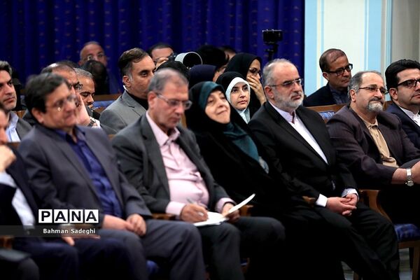 نشست خبری رئیس جمهوری