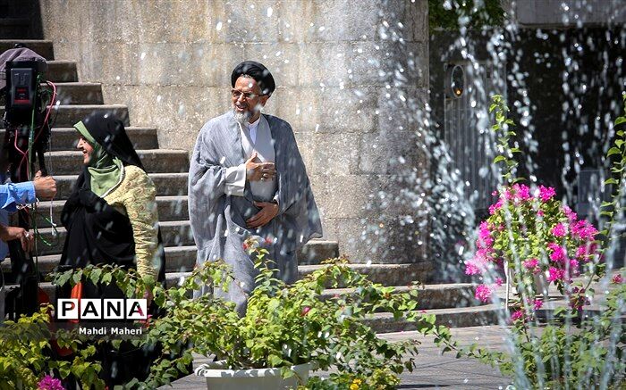 پیام تبریک وزیر اطلاعات به فرمانده کل سپاه برای دستگیری  زم
