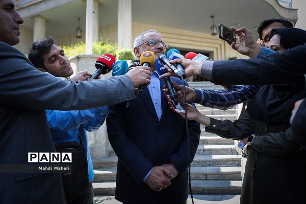 حاشیه جلسه هیات دولت