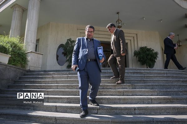 حاشیه جلسه هیات دولت