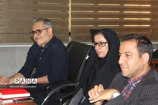بازدید مدیرعامل مجمع خیرین شهرساز و فرهنگ‌ساز از کتابخانه دانش‌آموز