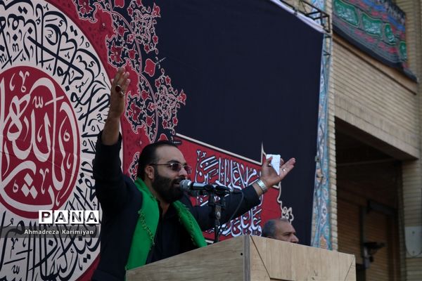 شور حسینی در حرم مطهر احمدبن موسی (ع) در شیراز