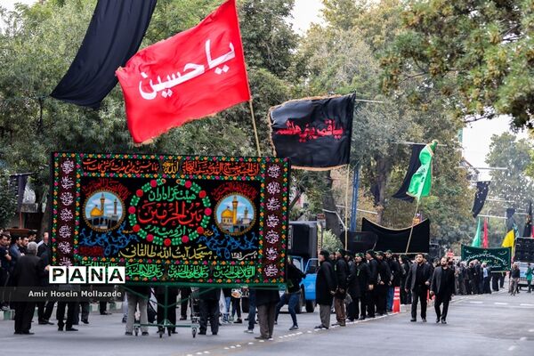 عزاداری خیابانی اربعین حسینی در ارومیه