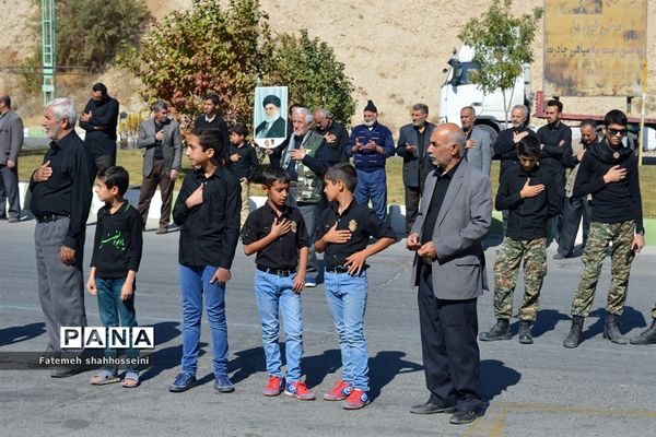 پیاده روی دلدادگان اربعین حسینی درفیروزکوه