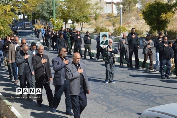 پیاده روی دلدادگان اربعین حسینی درفیروزکوه