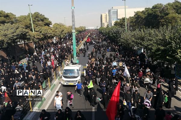 راهپیمایی عاشقان امام حسین(ع) ویاران باوفایش درشهرری
