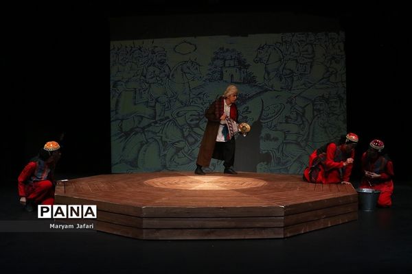 نمایش «جنگنامه غلامان»