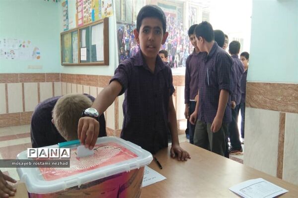 انتخابات شورای دانش‌آموزی در مدارس جویم