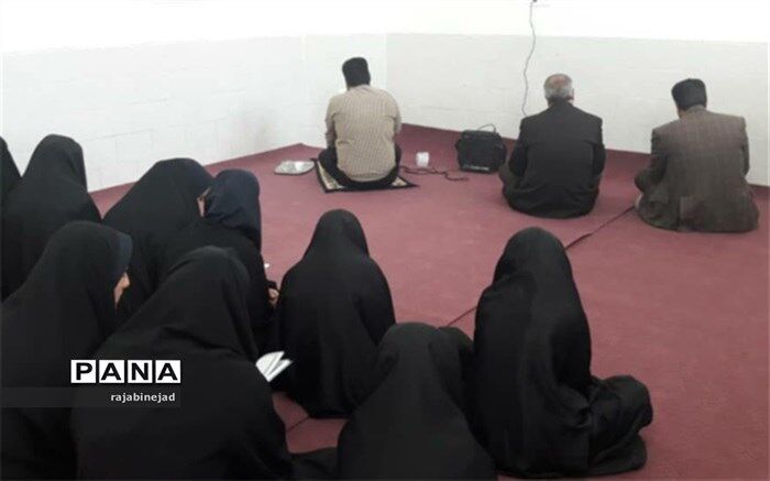 برگزاری دعای ندبه دبیرستان سیدالشهدا ابرکوه