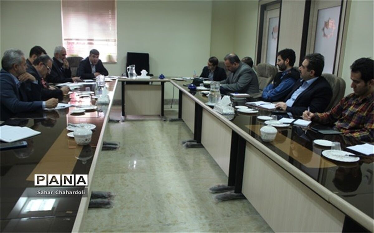 آموزش فعالیت های گروهی به دانش آموزان یکی از مهم ترین اهداف برگزاری مانور زلزله در مدارس