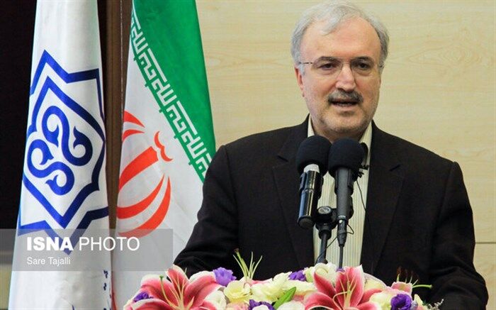 وزیر بهداشت:  خدمت رسانی به مردم، دچار سیاست‌زدگی نشود