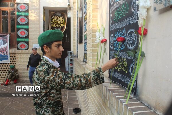 گردهمایی پایان ماه صفر بسیجیان دانش‌آموز در منزل امام خمینی  (ره)