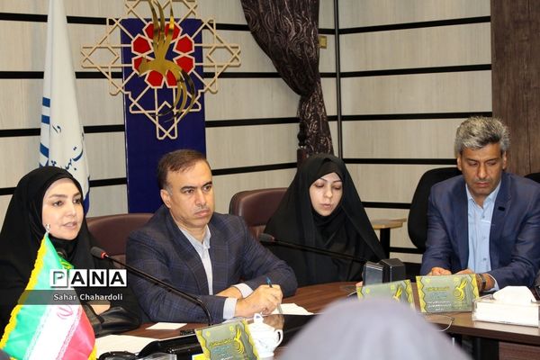 نشست خبری بیست و چهارمین جشنواره قرآن و عترت وزارت بهداشت در همدان
