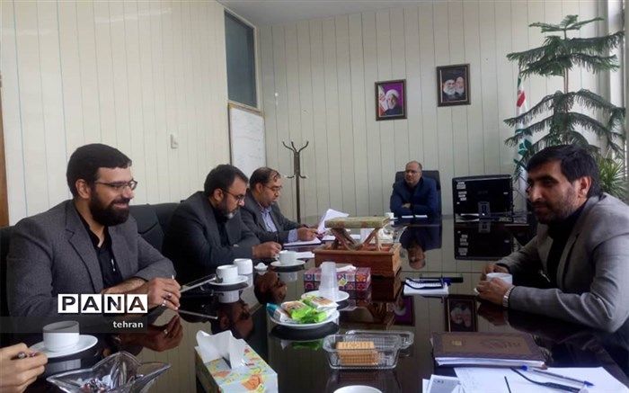  نخستین جلسه هدایت و راهبری طرح یاریگران زندگی برگزار شد