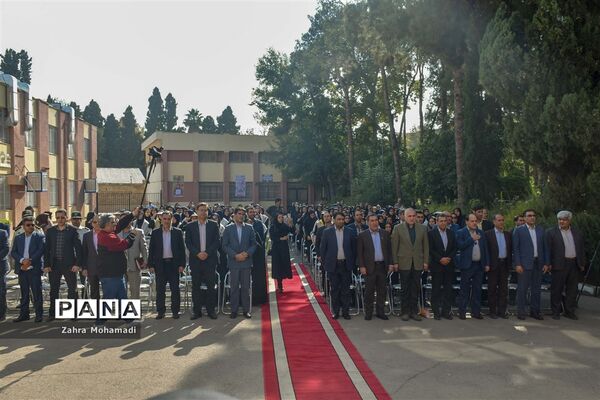 آیین استانی گرامیداشت هفته پدافند غیرعامل در مدارس فارس