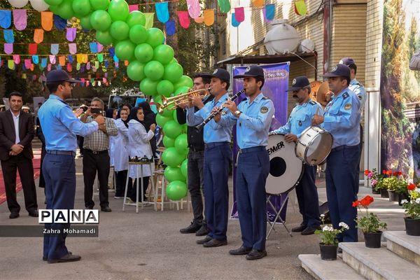 آیین استانی گرامیداشت هفته پدافند غیرعامل در مدارس فارس