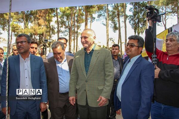 آیین استانی گرامیداشت هفته پدافند غیرعامل در مدارس فارس