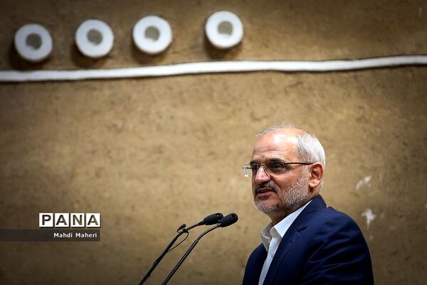 آیین معارفه روسای جدید سازمان آموزش و پرورش استثنایی، مرکز هماهنگی حوزه وزارتی و مرکز حراست آموزش و پرورش