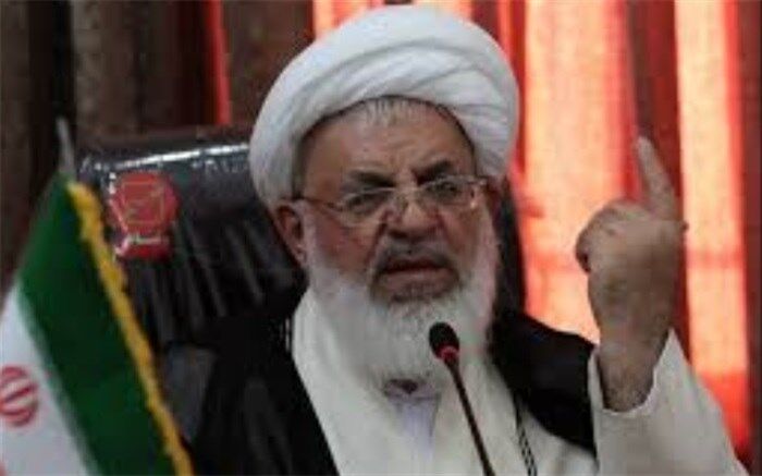 نماینده ولی فقیه در استان یزد: اتکای صرف به واردات تهدیدی جدی برای استقلال کشور است