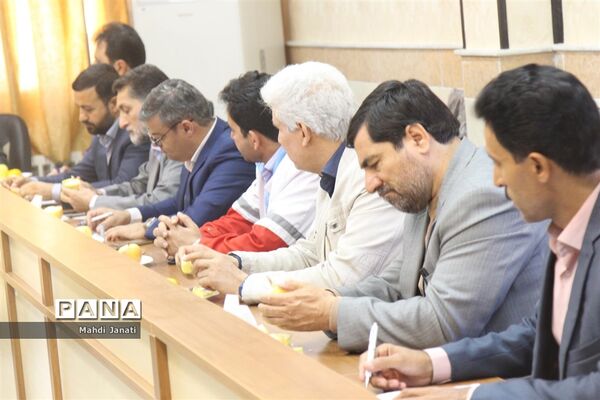 جلسه کارگروه برگزاری مانور زلزله استان قم