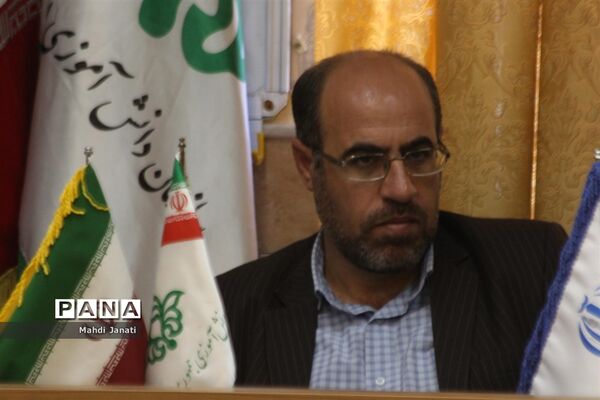 جلسه کارگروه برگزاری مانور زلزله استان قم
