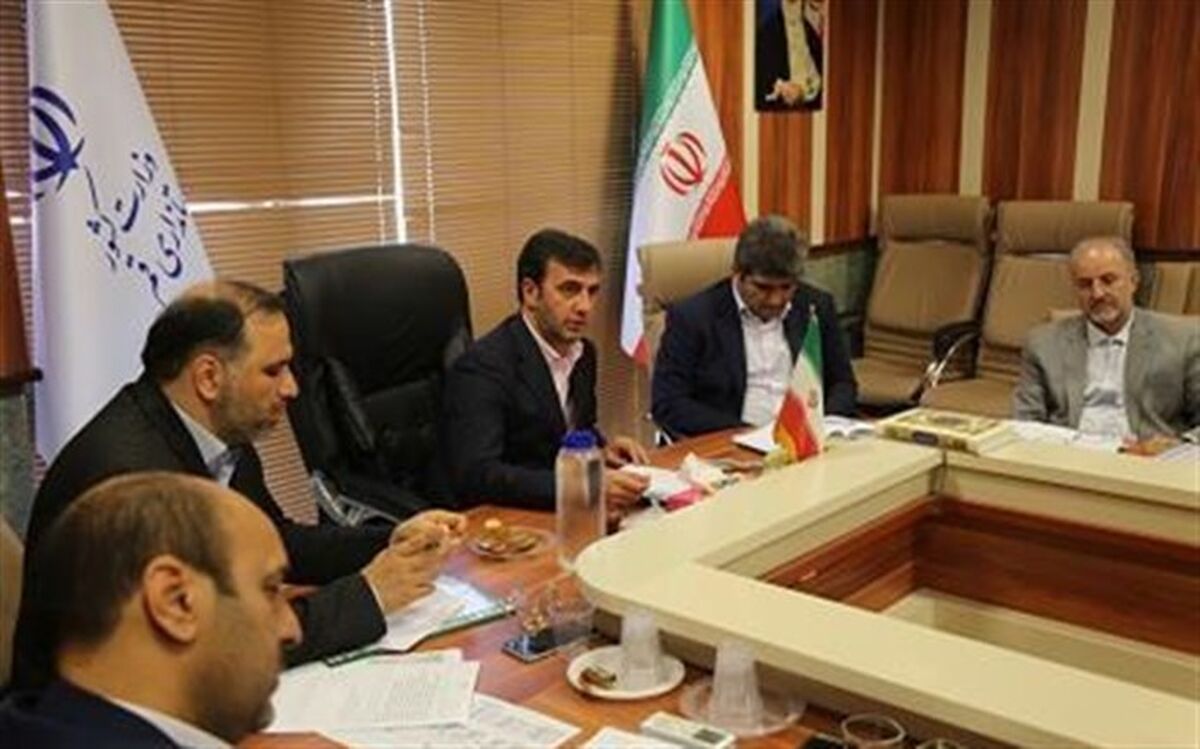 رونمایی از لباس ورزشی تیم بسکبتال شیمی دُر قم