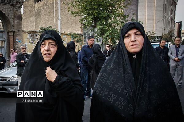 تشییع پیکر «اعظم طالقانی»