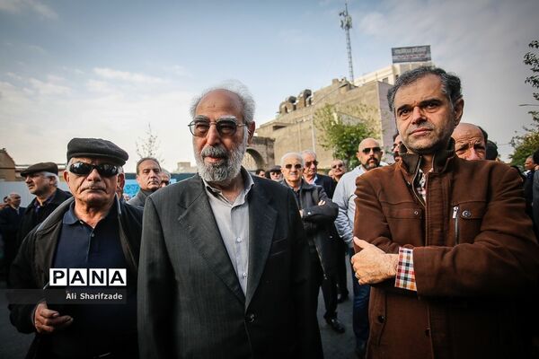 تشییع پیکر «اعظم طالقانی»