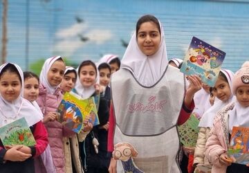 «کتابگردون» در دبستان سعادت وقتی زنگ تفریح بوی دانایی می‌دهد