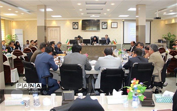 معاونان و کارشناسان حوزه پرورشی و تربیت بدنی گردهم آمدند