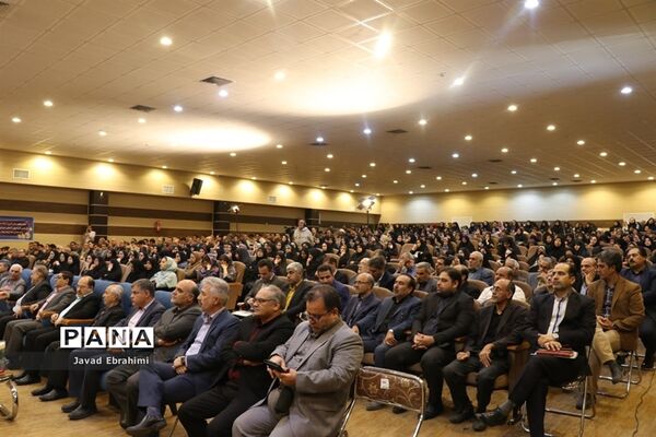همایش استانی هفته پیوند اولیا و مربیان در مشهد
