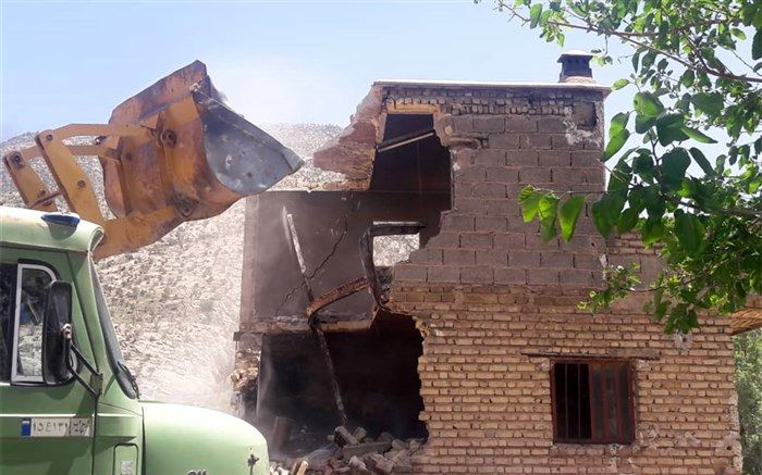 نا کامی متصرفان اراضی ملی در شهرستان قیرو کارزین