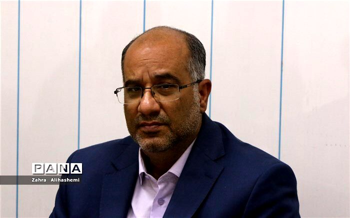 معاون پرورشی شهر تهران:‌ شورای دانش‌آموزی تبلور عینی دموکراسی است