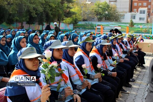 آیین بیست و دومین دوره  انتخابات شورای دانش‌آموزی در ناحیه 6 مشهد
