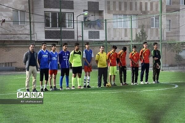آیین بهره‌برداری از زمین‌های چمن مصنوعی