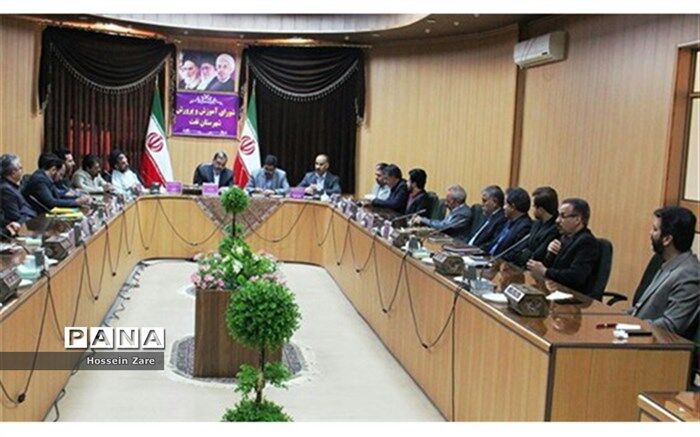 فرماندار تفت:دایر بودن مدارس روستائی باعث ماندگاری مردم در روستا ها می شود