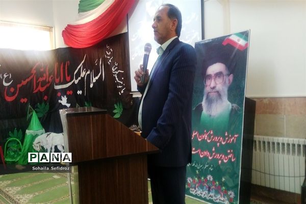 مراسم بزرگداشت بیستمین سالگرد مرحومه فخرالزمان قریب