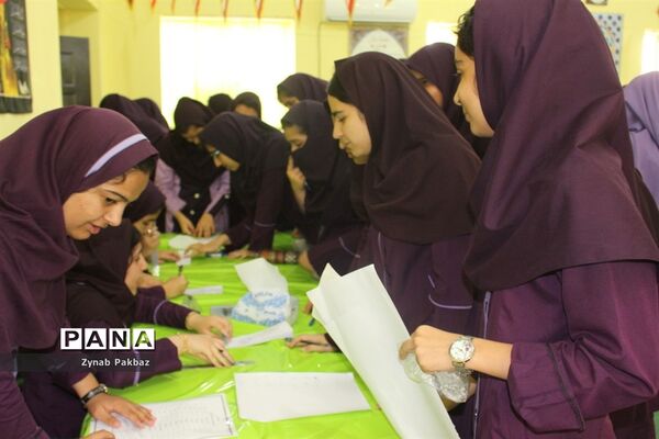بازدید از بیست و دومین دوره انتخابات شوراهای دانش‌آموزی مدارس بوشهر