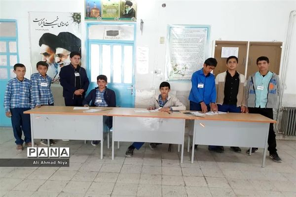 انتخابات شورای دانش‌آموزی در مروست