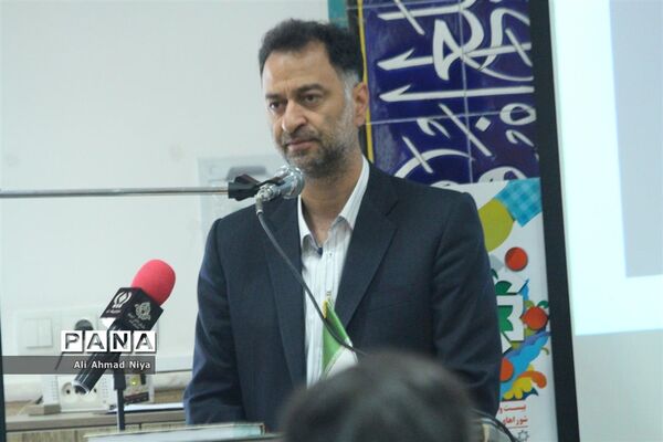بازدید مسئولان سازمان دانش‌آموزی از استان قم