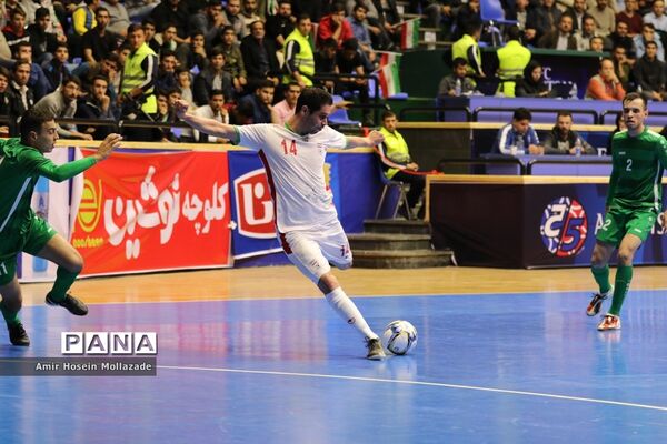 دیدار تیم‌های ایران و ترکمنستان از سری بازی های مرحله مقدماتی فوتسال آسیا