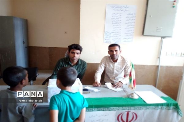 برگزاری انتخابات شورای دانش‌آموزی در مدارس شهرستان خنج