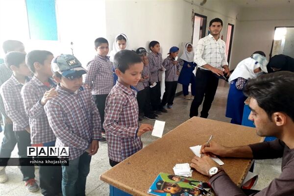 برگزاری انتخابات شورای دانش‌آموزی در مدارس شهرستان خنج