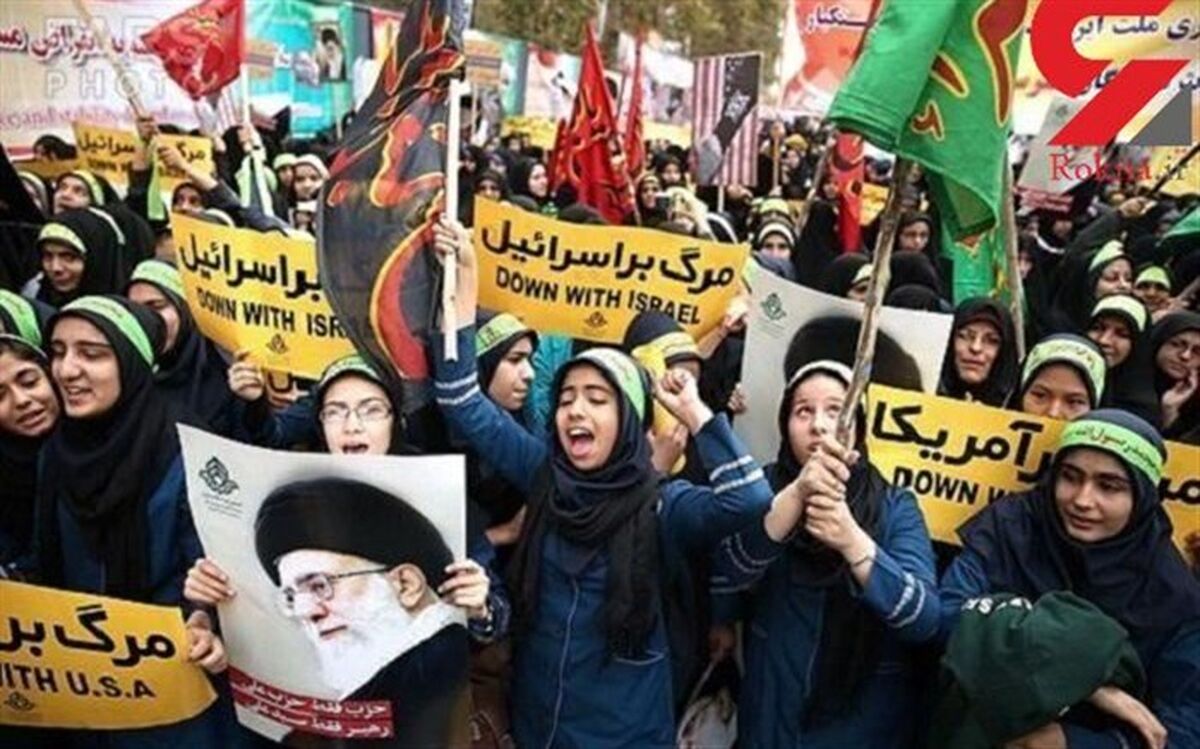 سازمان بسیج دانش آموزی سپاه عاشورا: نسل چهارم انقلاب، 13 آبان امسال را به فصل جدیدی از مجاهدت ضد استکباری تبدیل می کنند